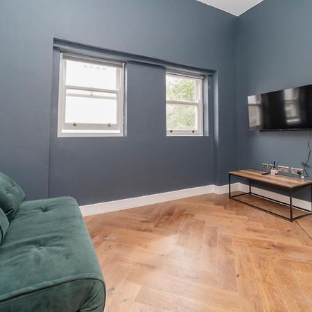 Morden Studio Flat Moments Away From Brighton Seafront Daire Dış mekan fotoğraf